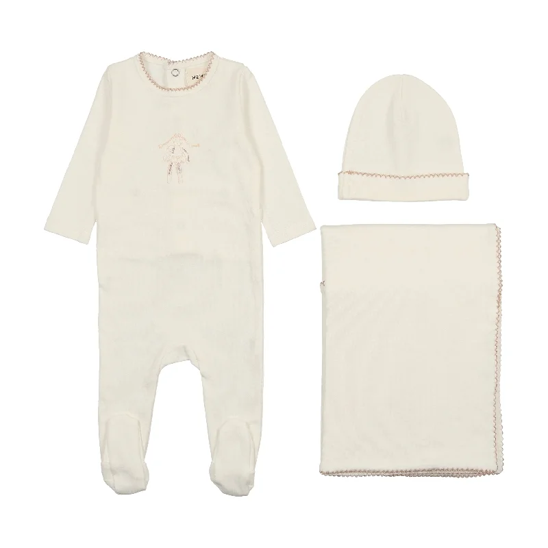 Feminine two-piece sets Mema Knits Winter White Doll Three Piece Set