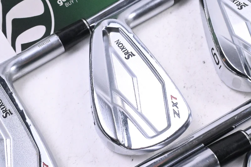 Warm and cozy sets Srixon ZX7 Irons / 4-PW / Stiff Flex N.S.Pro Modus 3 Tour 105 Shafts