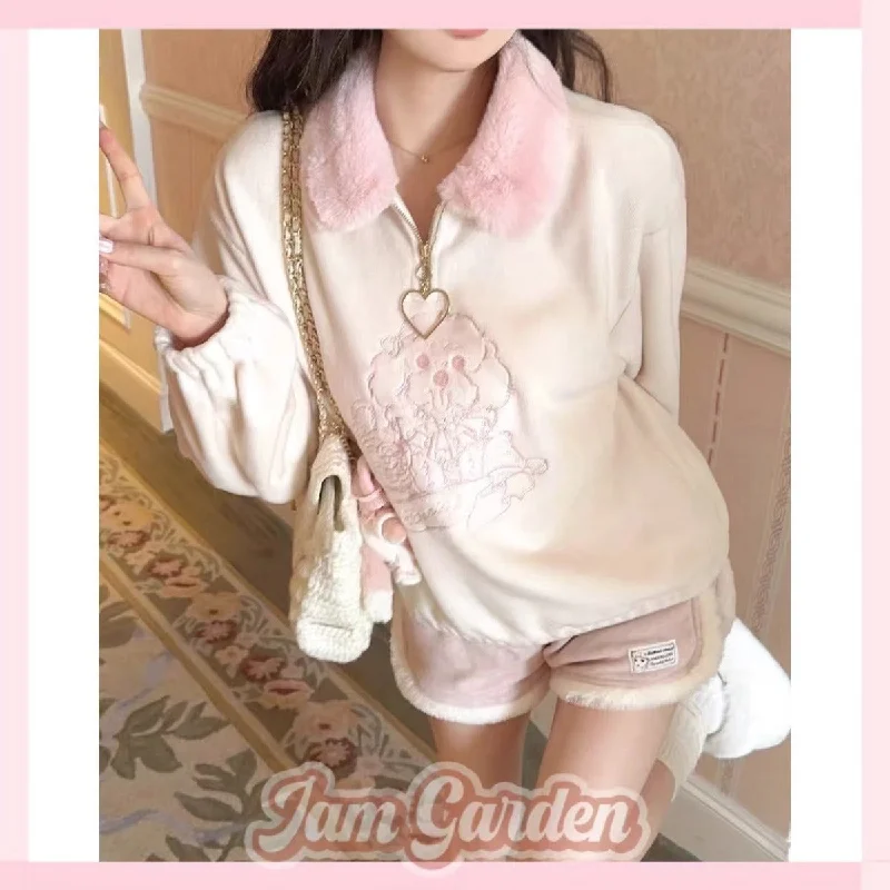 Vintage-inspired sets Cute Sweet Embroidered Patchwork Fur Collar Plush Sweatshirt Top