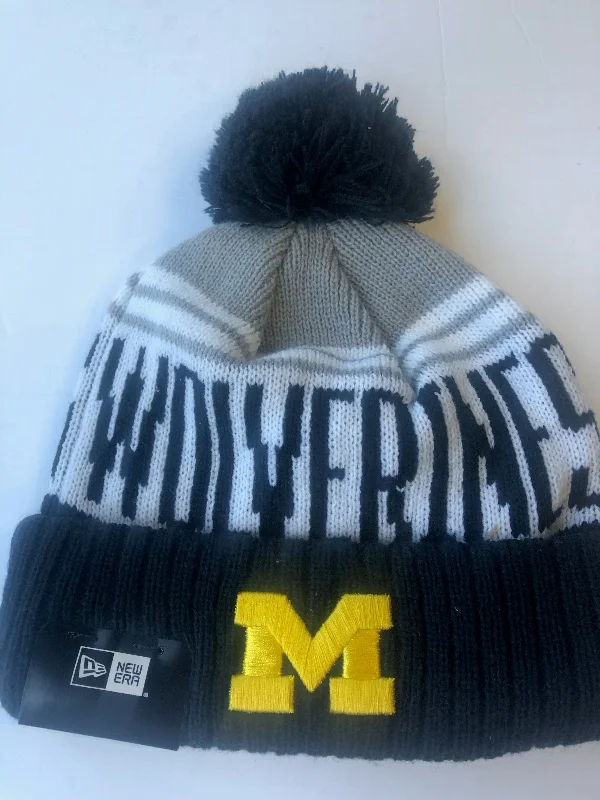 Women's Knit Top Michigan Wolverines New Era Team Pride Winter Hat