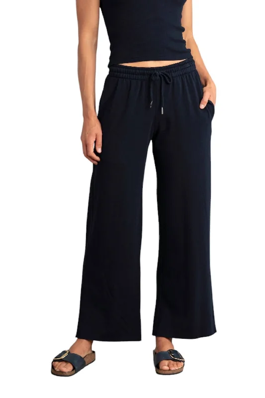 leggings for snow activities Cropped Palazzo Pants In Black