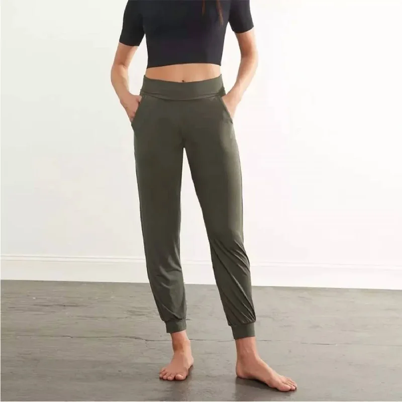 leggings for fitness style all day Butter High Rise Jogger In Loden