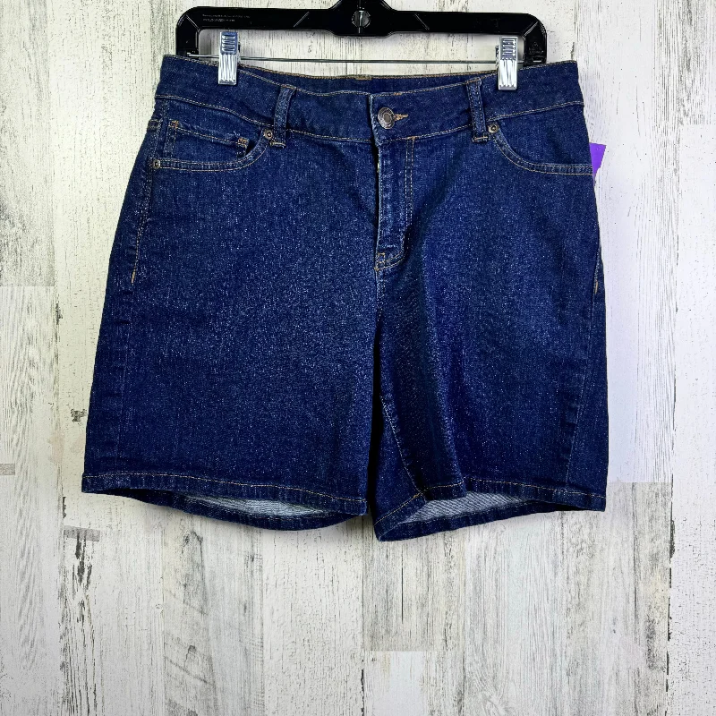 Women’s leather look shorts Blue Denim Shorts Maurices, Size 12