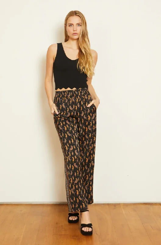 stretchy printed pants Max Pant in Stamped Leopard