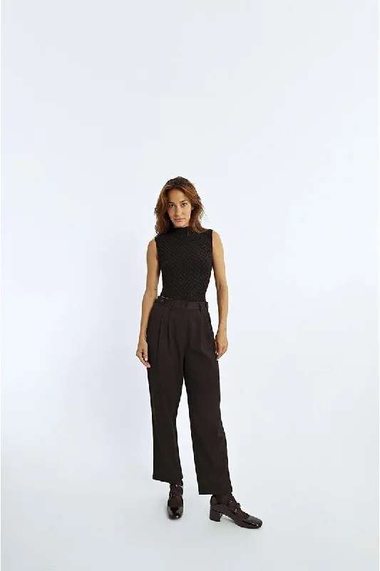 skinny fit pants for women Wide Pleated Pants in Black